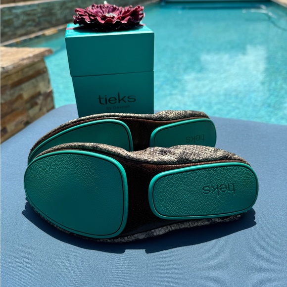 Tieks - Copperhead Snake - Size 9. Good Condition. - Picture 6 of 12